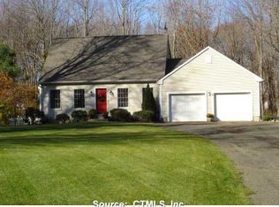 9 Christopher Ln, Clinton, CT 06413