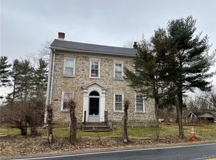 8410 Mertztown Rd, Alburtis, PA 18011