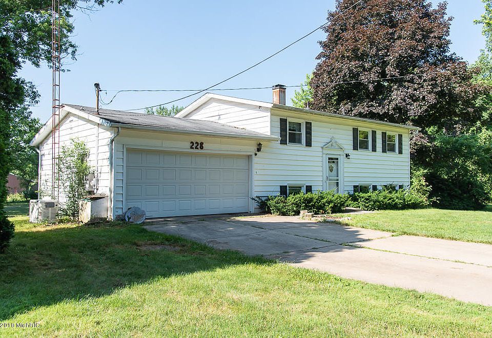 1st image of 228 Culp Dr