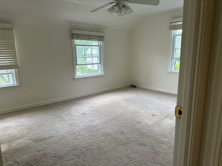 1547 Commodore Rd — Photo 19