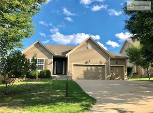 2143 W Ferrel Dr, Olathe, KS 66061