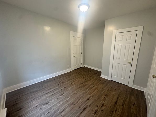 134 Hill St APT 8