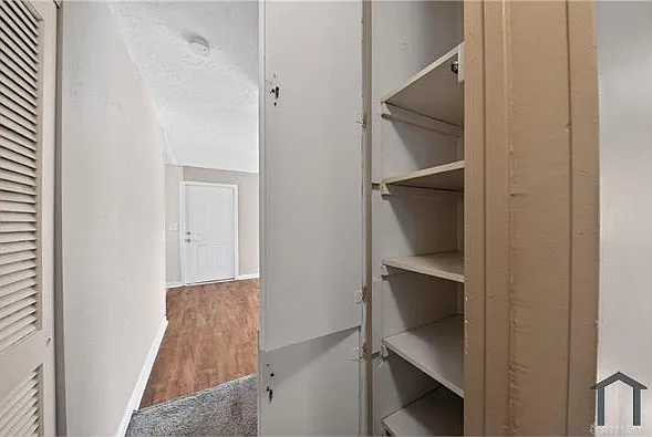 4563 Nevada Ave — Photo 16