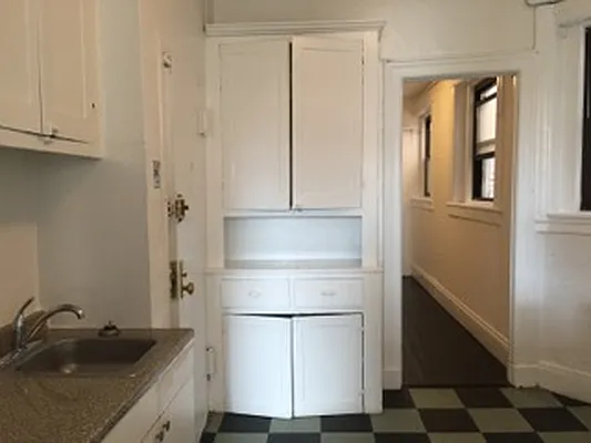 Rented by City Heights Realty | media 34
