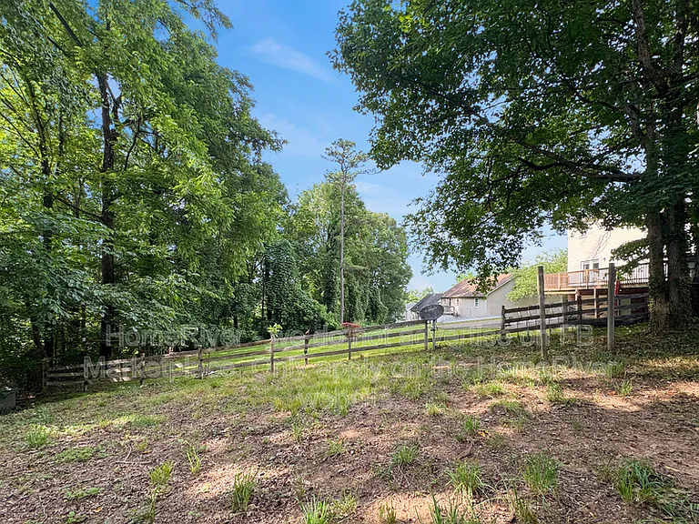 2155 Dave St — Photo 18