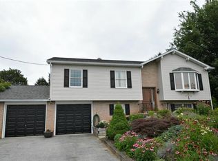 1212 May Post Office Rd, Quarryville, PA 17566