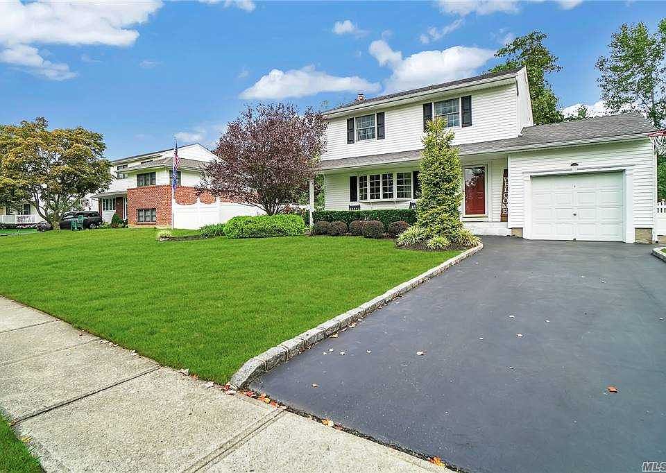 24 Schuyler Dr, Commack, NY 11725 Zillow