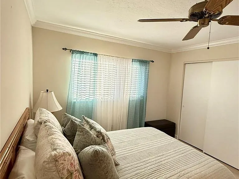 57 High Point Cir W #201 — Photo 13