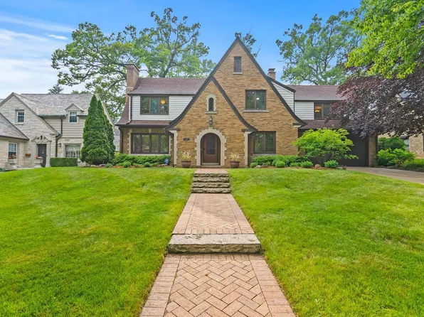 4633 North Cramer STREET, Whitefish Bay, WI 53211