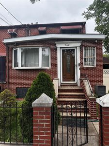 569 Warwick Street, Brooklyn, NY, 11207
