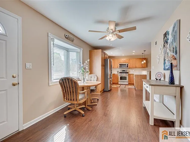 39 Kendall Rd — Photo 9