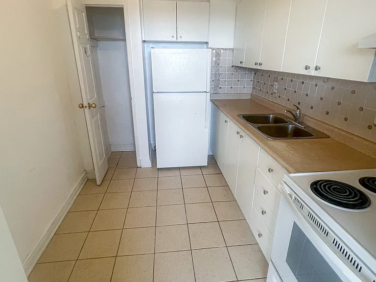 3150 Golden Orchard Dr — Photo 10