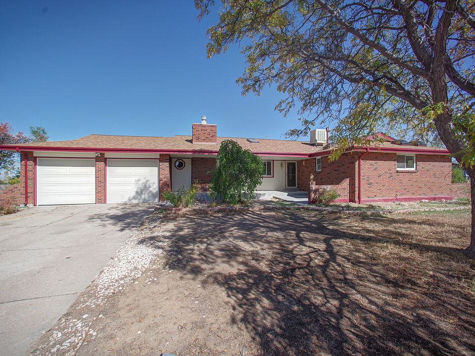 hlf acre, NO HOA'S!! 4 car g