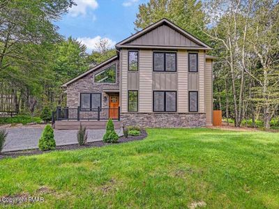 5447 Woodland Ave, Pocono Pines, PA, 18350