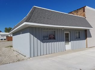 105 S Main St, Toluca, IL 61369