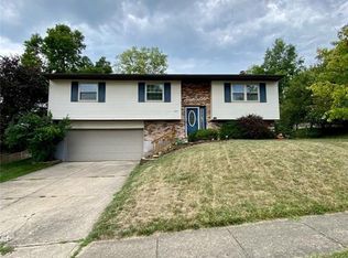 807 Merry John Dr, Miamisburg, OH 45342