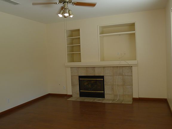 2nd image of 4311 Saint Andrews Dr