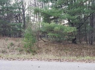 Robindale Way, Gladwin, MI 48624