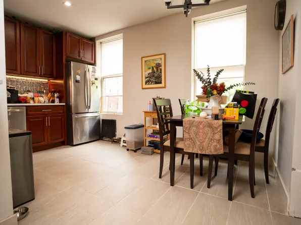 3344 Giles Place image 5 of 18