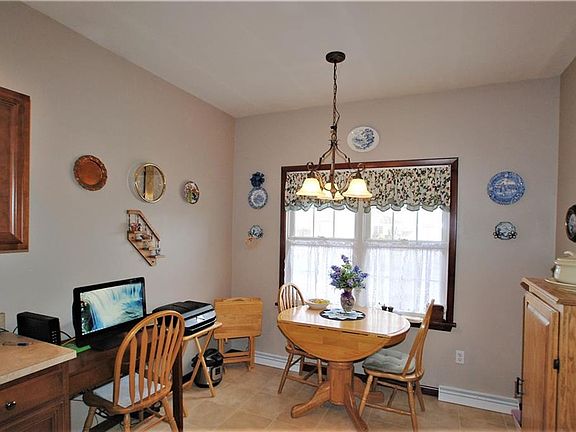 4th image of 6063 Morning Glory Ct