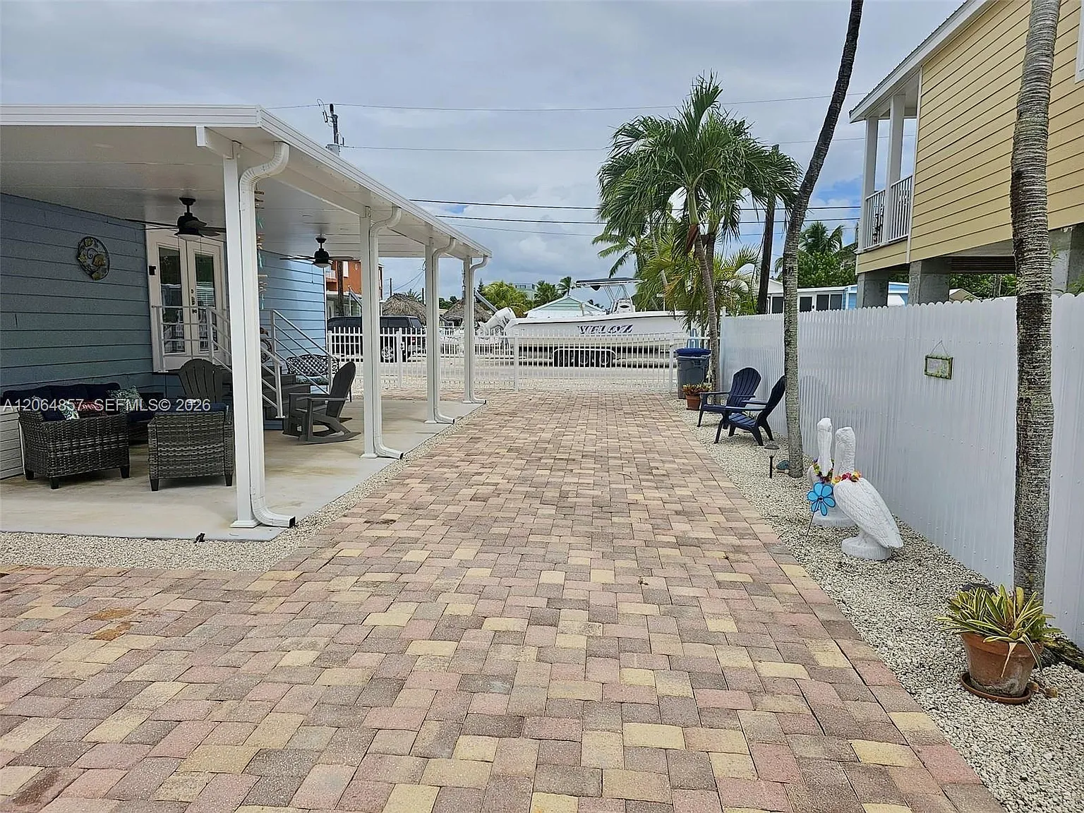 Key Largo Trailer Village — Photo 4