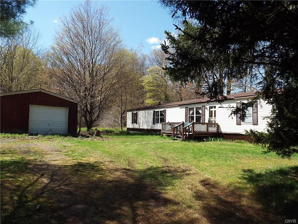 2285 County Route 37 photo 1