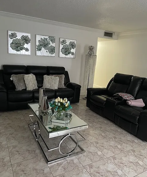 9110 Tudor Dr #106 — Photo 9