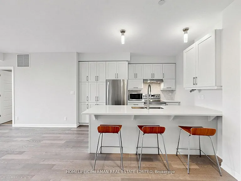 3028 Creekshore Cmn #113 — Photo 15