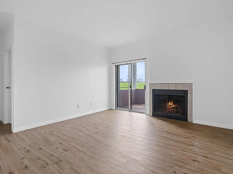 12166 Metric Blvd #1010 — Photo 4