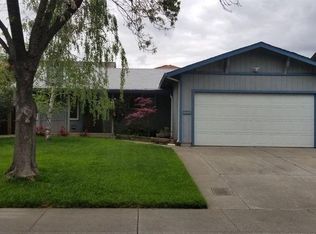1070 W Cardella Rd, Merced, CA 95348