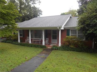 232 Old Springs Rd, Mount Airy, NC 27030