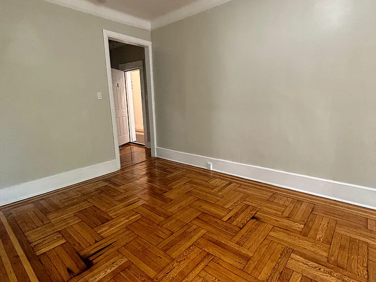 347 Park Ave #1 — Photo 3
