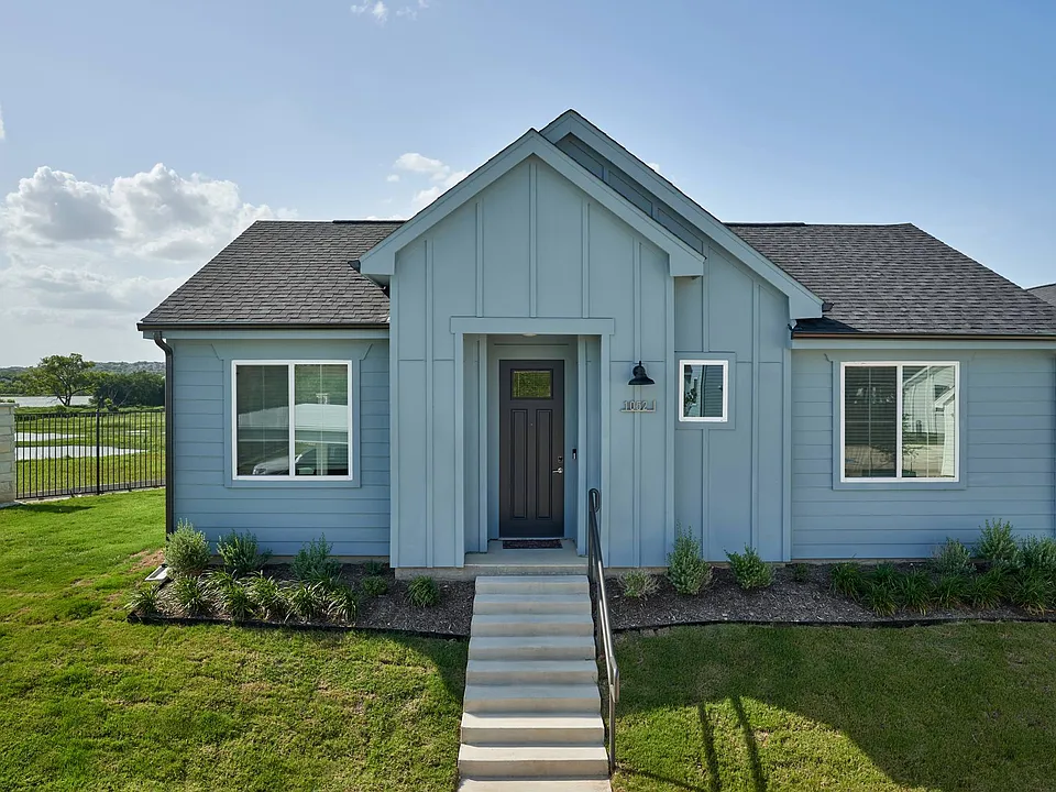 YardHomes Meadow Lake