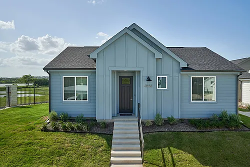 YardHomes Meadow Lake Photo 1