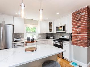 14 Alden Rd, Peabody, MA 01960