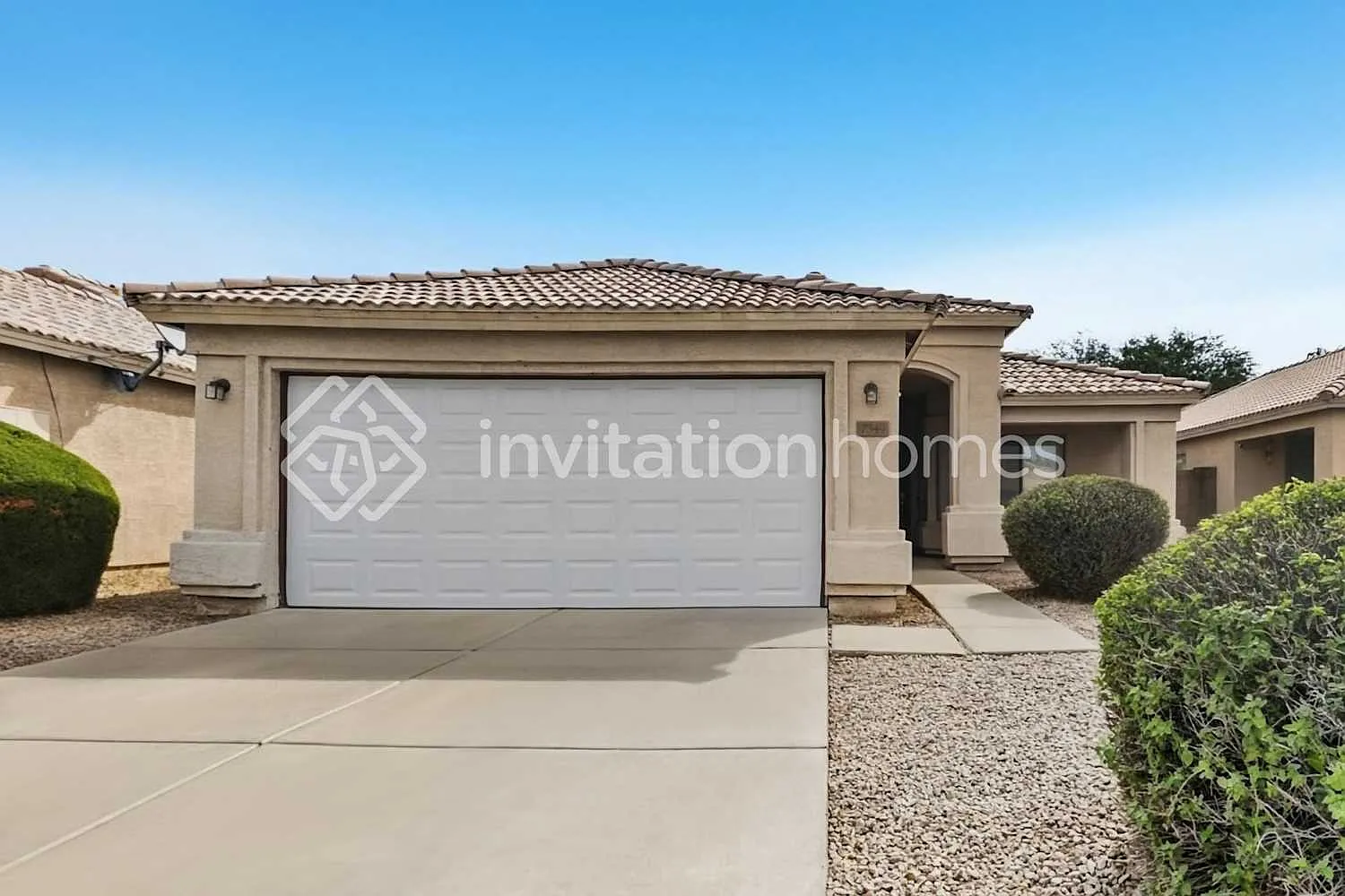 7349 N 70Th Dr Glendale, AZ 85303 — Photo 1