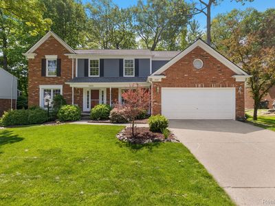 1432 Sandy Ridge Dr, Rochester Hills, MI, 48306