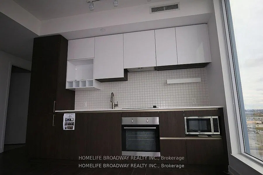 2 bed, $2,600 — Photo 2