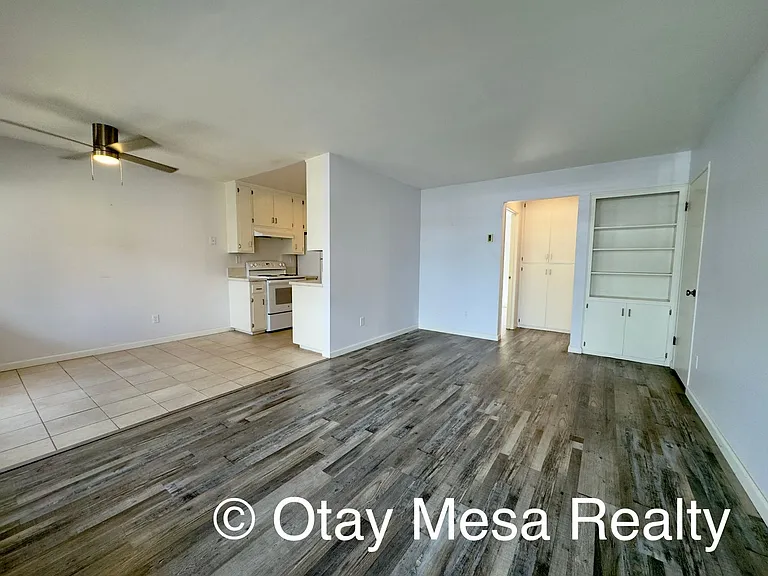 586 7th St — Photo 2