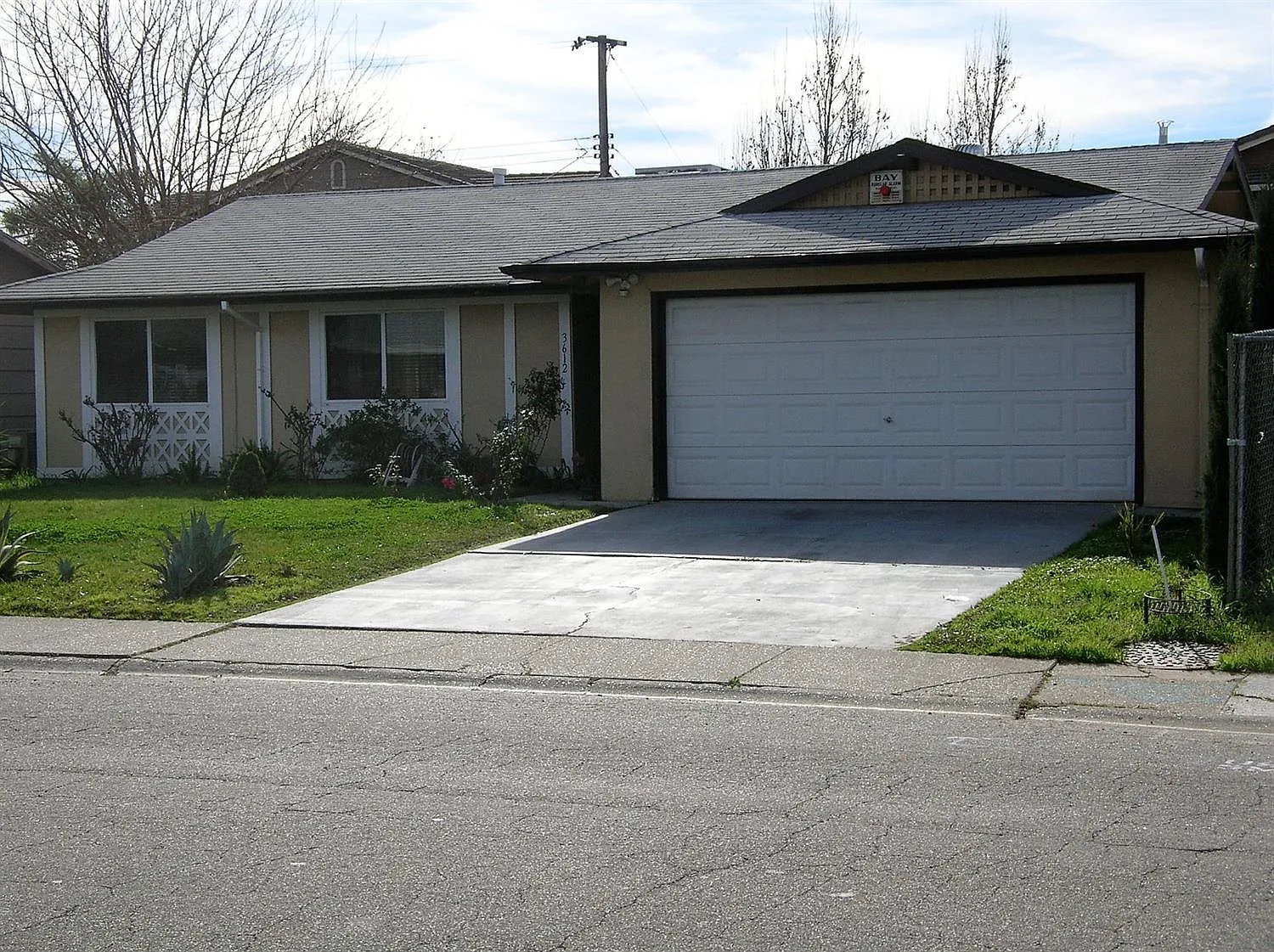 3612 Plymouth Dr photo 1