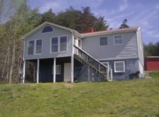 325 Gatewood Ln, Ferrum, VA 24088