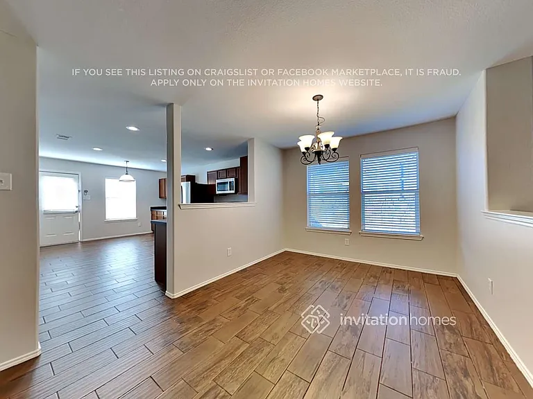 802 Windflower Dr — Photo 6