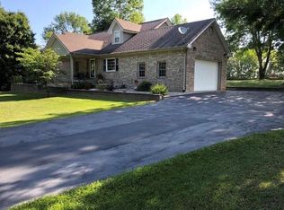 4471 Flake Rd, Martinsville, IN 46151