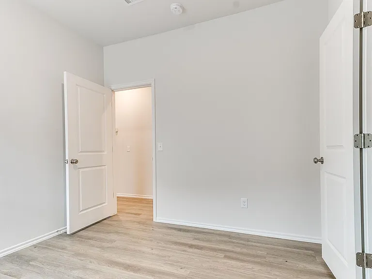 3801 Franks Way — Photo 40