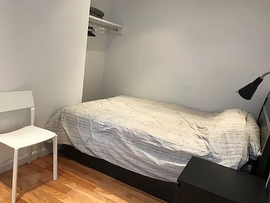 Rented by REAL New York | media 24