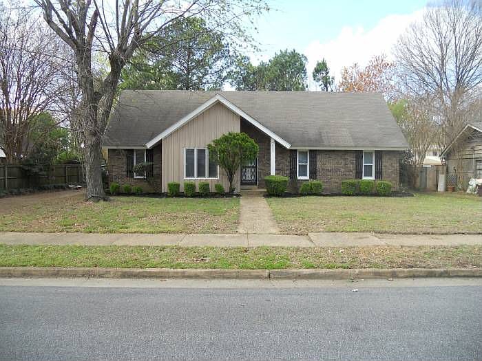 1st image of 2435 Cardigan Dr