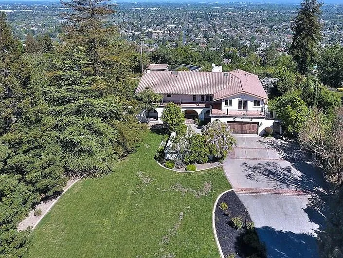 551 Santa Rosa Dr photo 1