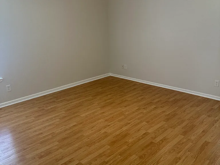806 Lloyd Dr — Photo 14