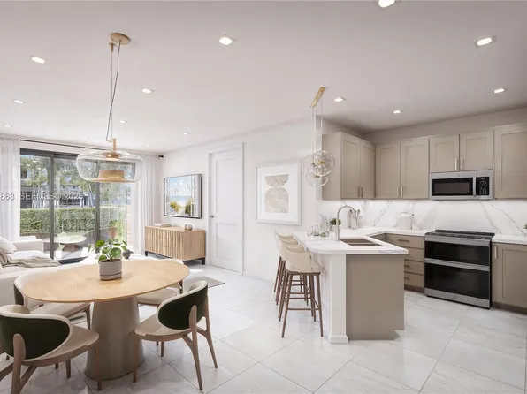 6092 Barbara Cir, Naples, FL 34112