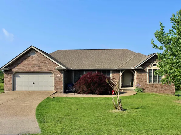 408 Greenhill Ct, Mountain Home, AR 72653
